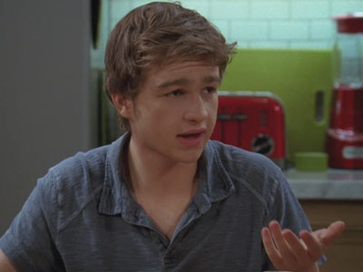 Two and a Half Men | 919 | 'Junk Shop'